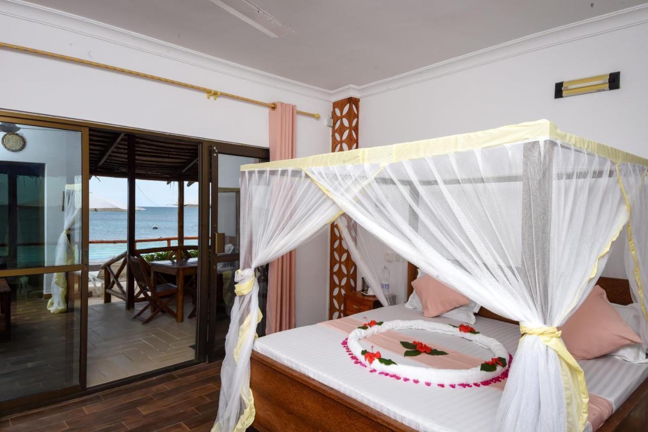 Faridu Beach 3*