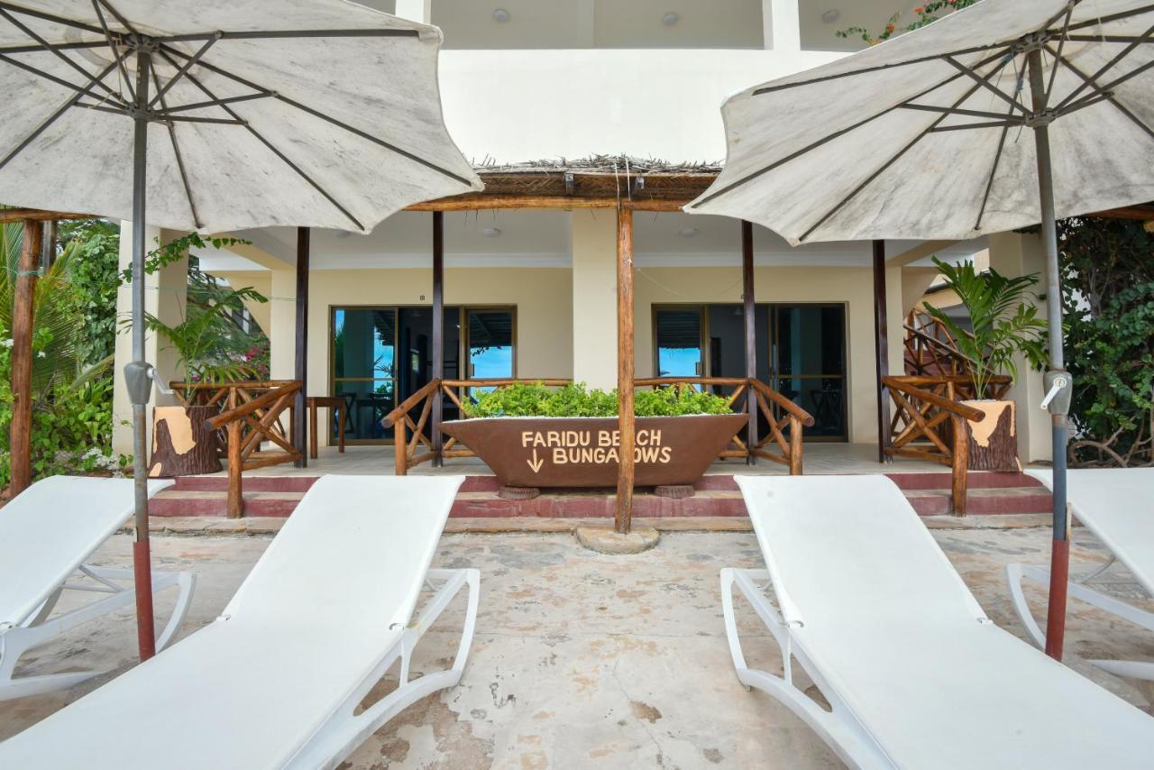 Frühstückspension Faridu Beach 3*